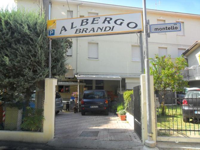 Albergo Villa-Brandi --- Pensione Completa --- Белариа-Игеа Марина Екстериор снимка