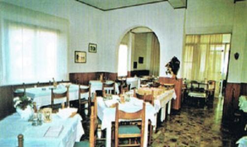 Albergo Villa-Brandi --- Pensione Completa --- Белариа-Игеа Марина Екстериор снимка